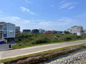 Ocean Walk 1103
